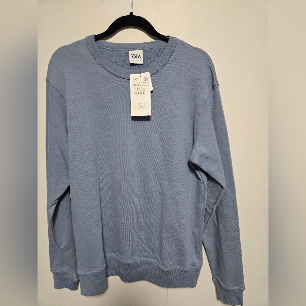 ✨️Brand new Zara Crew neck sweater - Size medium ✨️